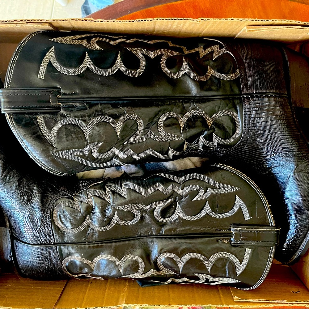 COPY - Vintage Tony Lama Teju Lizard Cowboy Boots Men's Size 10 D